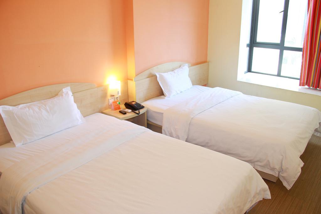 7Days Inn Beijing Liujiayao Station Exterior photo