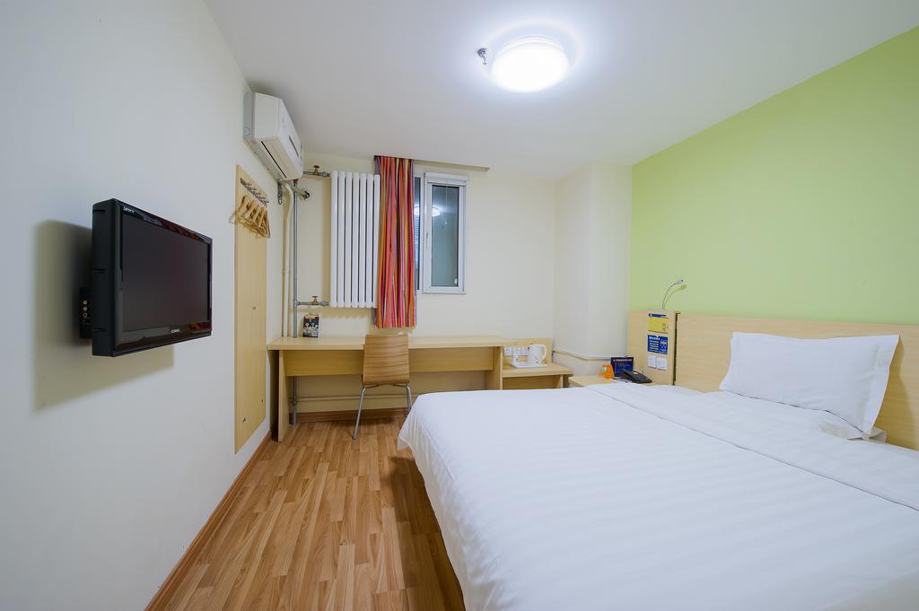 7Days Inn Beijing Liujiayao Station Exterior photo