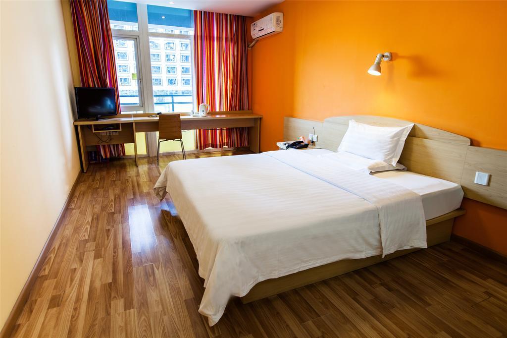 7Days Inn Beijing Liujiayao Station Exterior photo
