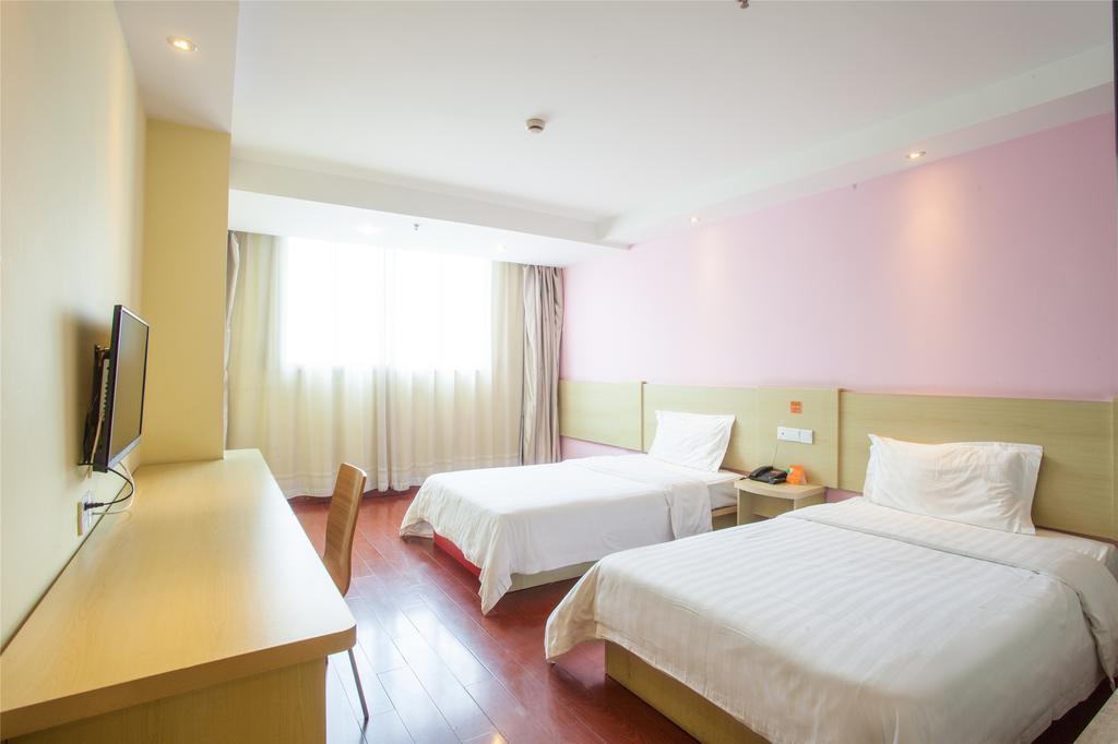 7Days Inn Beijing Liujiayao Station Room photo